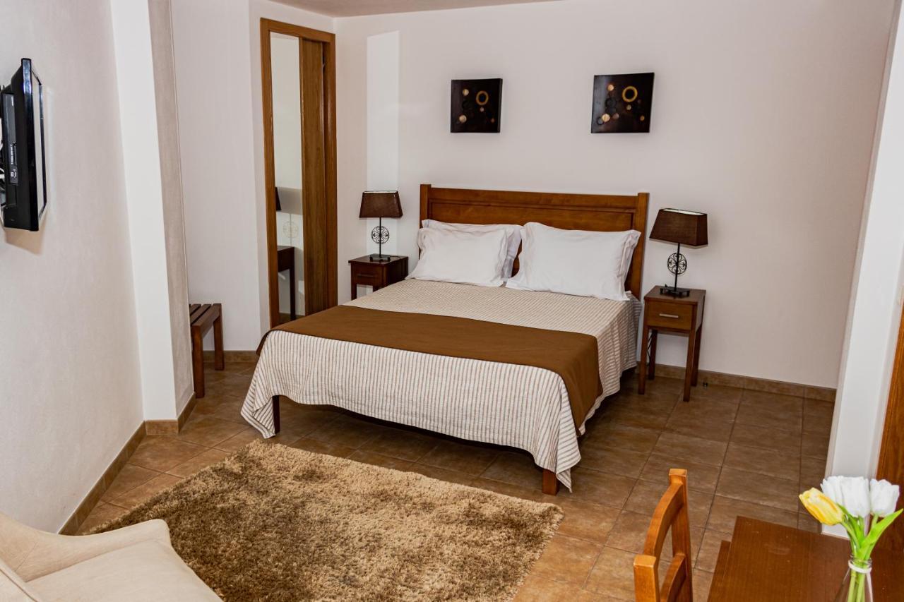 Casas Campo Cimo Da Quinta Hotell Miranda do Douro Exteriör bild