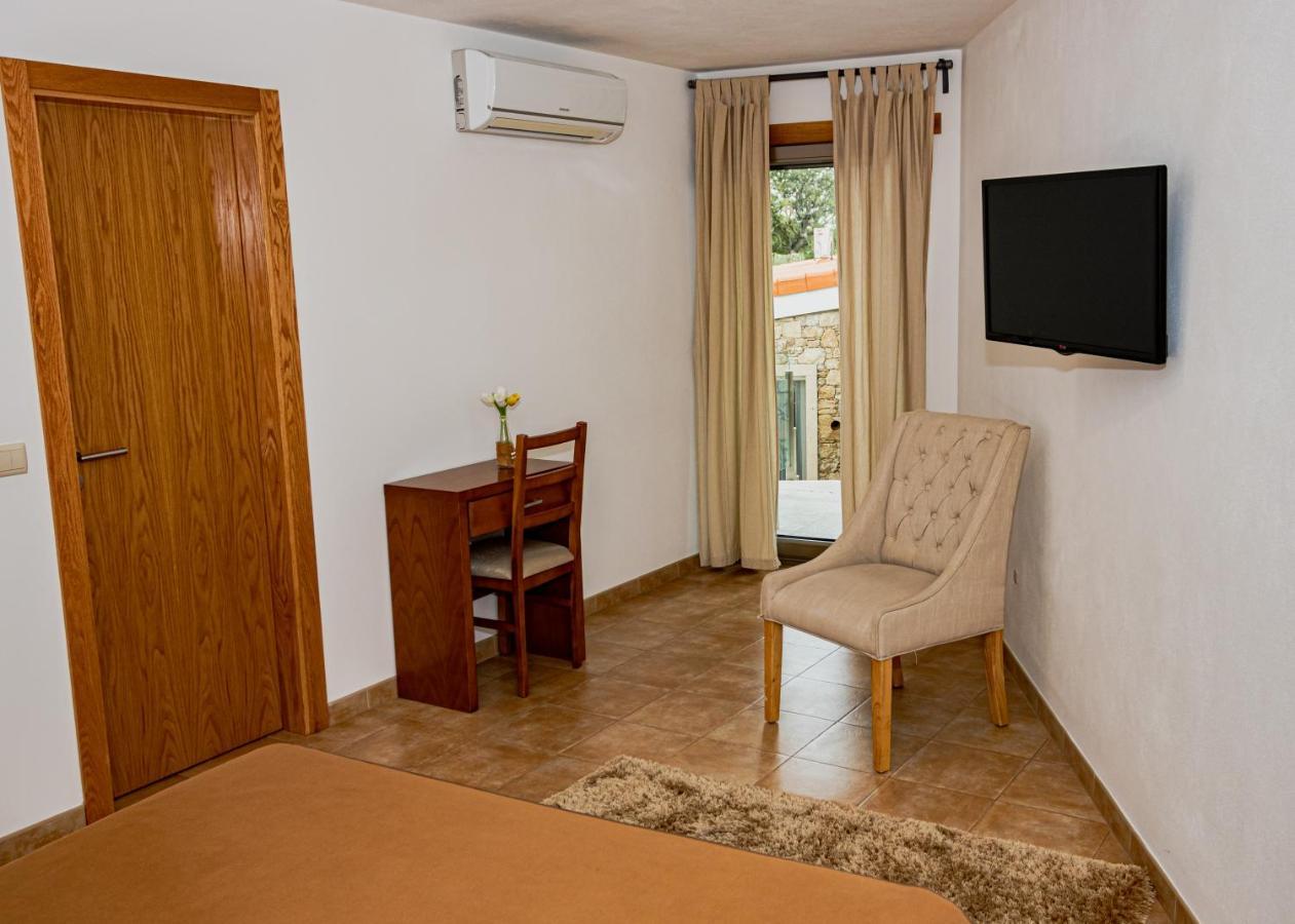 Casas Campo Cimo Da Quinta Hotell Miranda do Douro Exteriör bild